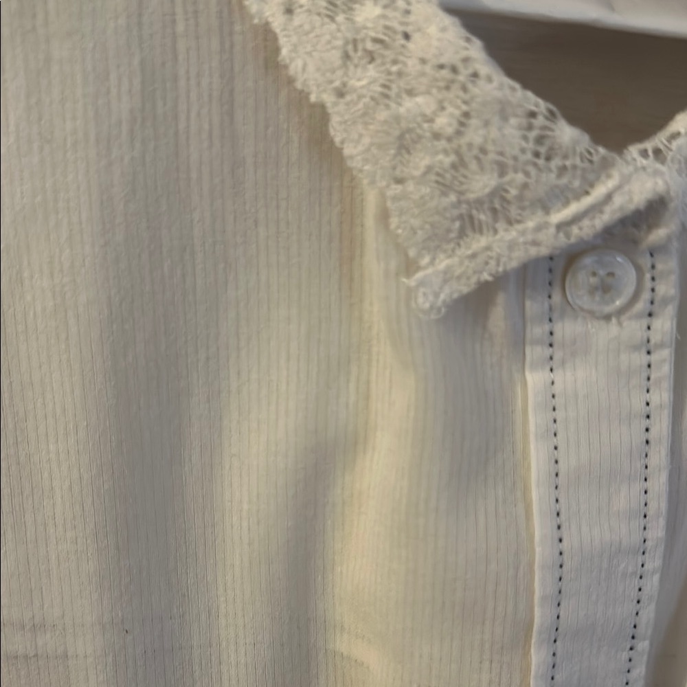 🖤 Zadig and Voltaire Light Weight Textured White Shirt with Lace Collar M